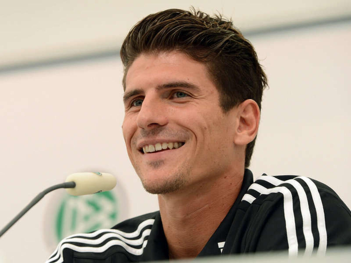 Turchia: Mario Gomez fa il furbetto. Il tentativo del tedesco e la risposta della Fiorentina... - 