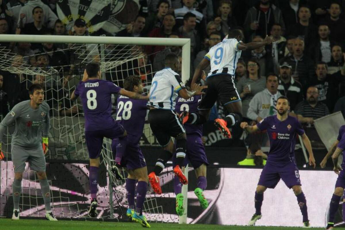 Tello sparisce dal campo, Kuba sbaglia l'insbagliabile e Berna continua a sistemarsi i capelli..Le considerazioni di Udinese-Fiorentina - 