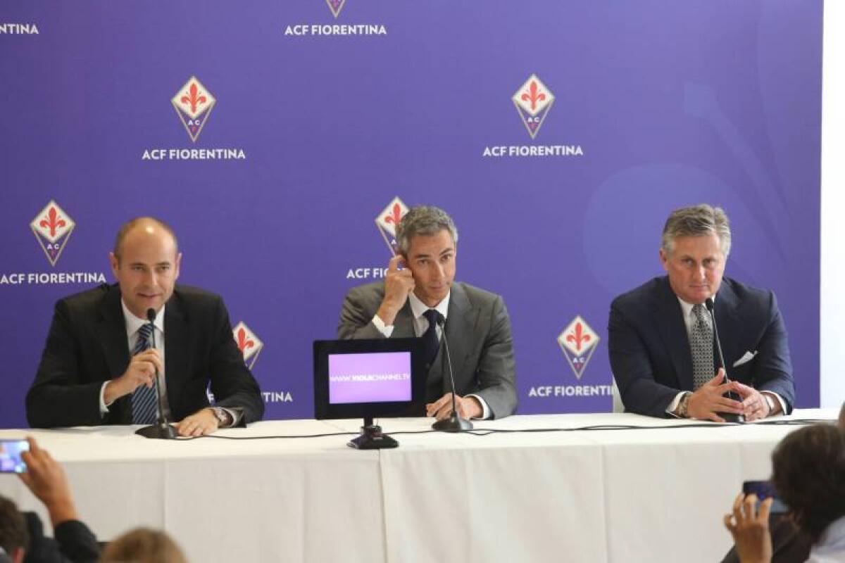 SOUSA FA AUTOCRITICA, MA LA SOCIETA' NON LO AIUTA. INTANTO IL PUBBLICO E' DIVISO... - 