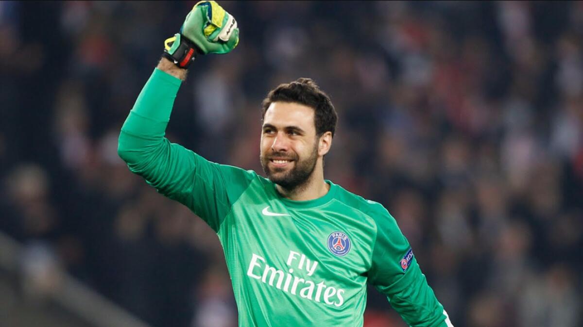 In Francia confermano, Sirigu sarà il nuovo portiere della Fiorentina. L'indiscrezione... - 