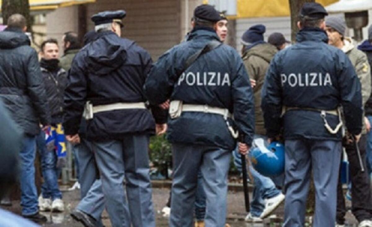 DASPO, 13 viola trovati con caschi e bastoni. Per loro.. - 