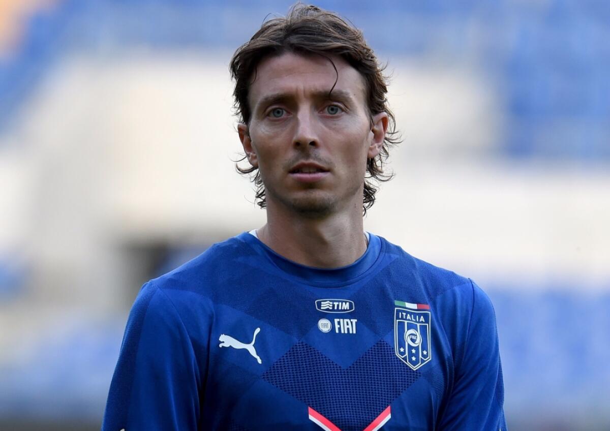 Clamoroso infortunio per Montolivo dopo la Scozia. Salta gli europei - 