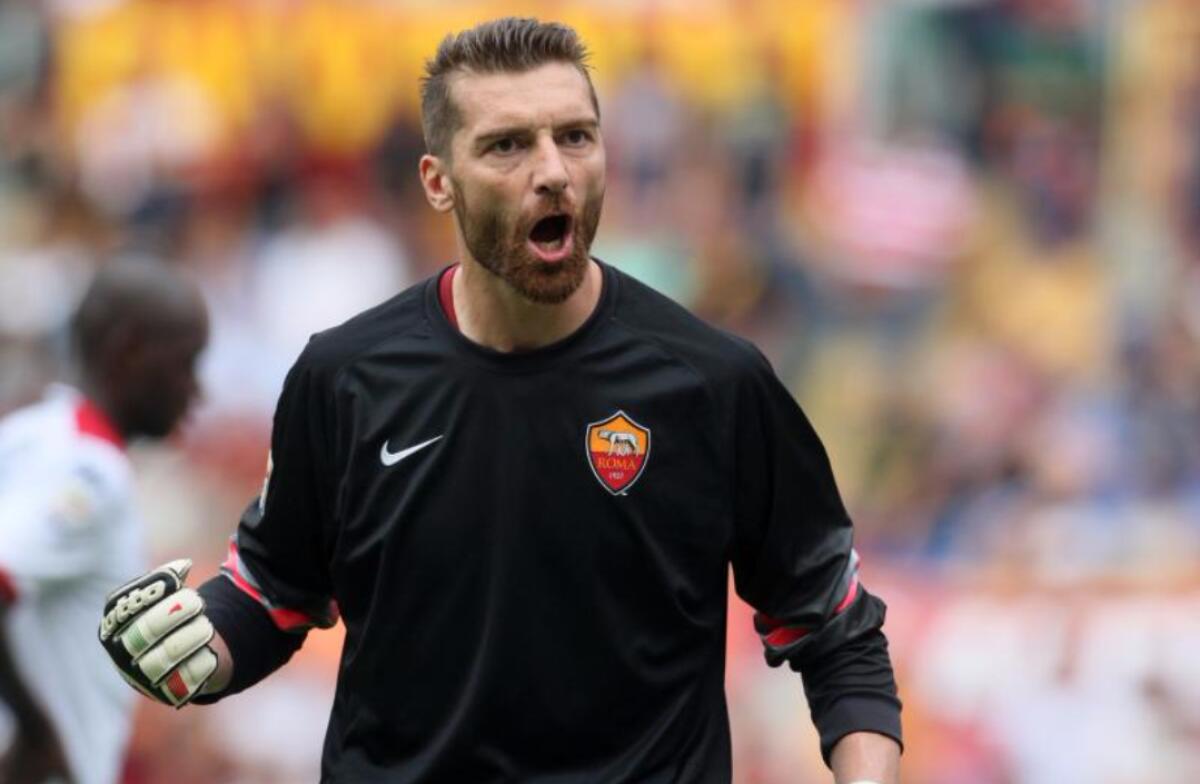 Repubblica, De Sanctis lascia la Roma, idea per la porta viola - 