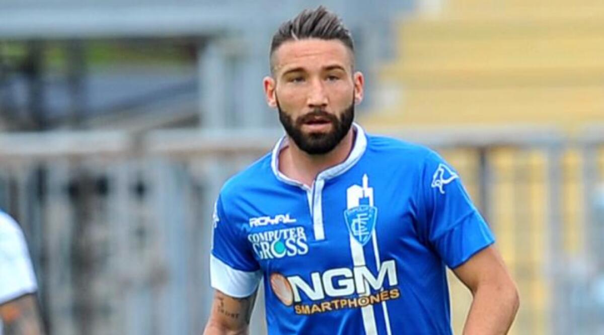 Tonelli sfuma per la Fiorentina. Il Napoli lo annuncia come primo acquisto - 