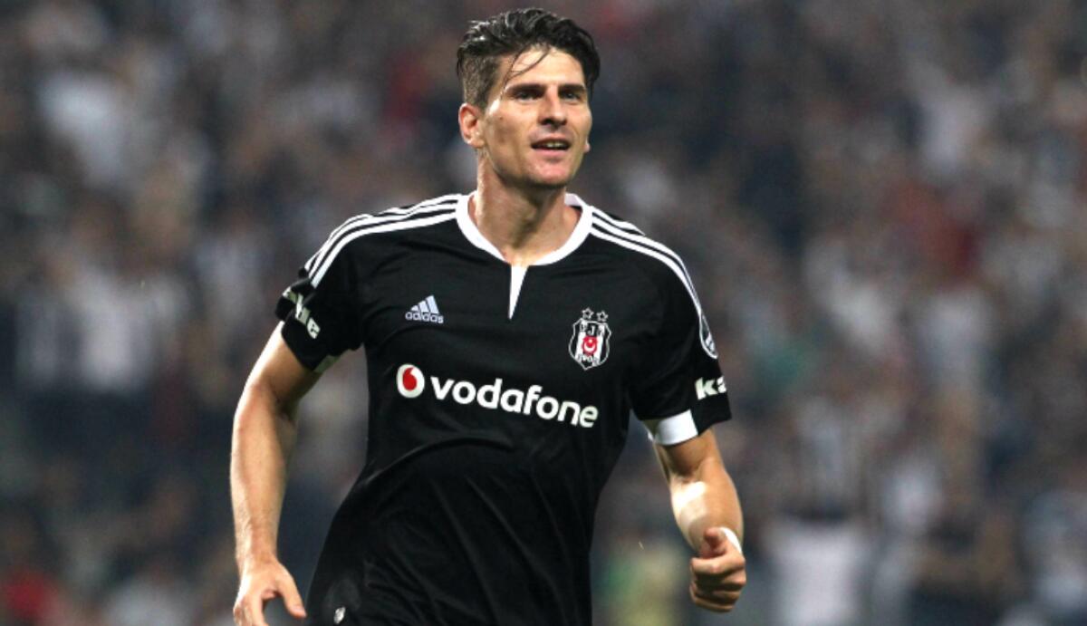 Sportitalia, il Wolfsburg ha chiesto Mario Gomez, ma la Fiorentina ha fatto il suo prezzo... - 