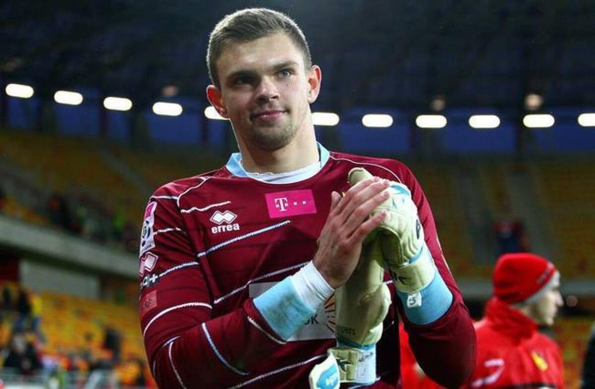 Ag. Dragowski: "Il ragazzo è felicissimo. Posto da titolare? Sarà il migliore in Fiorentina..." - 