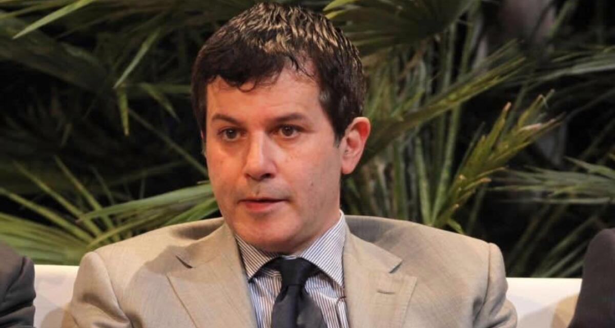 “Corvino ha allontanato il Napoli da Vecino. Per Praet non è finita. Sirigu e Ljajic..." - 