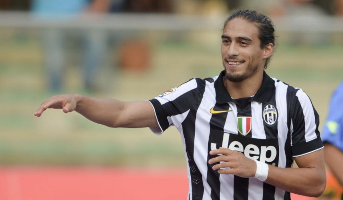 Finalmente il terzino destro, incontro con Caceres, intanto emerge il vero obiettivo del mercato sudamericano - 