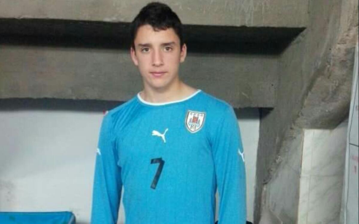 Dall'Uruguay: il prossimo colpo è un centrocampista Nazionale Under 17. Conferma su Twitter... - 