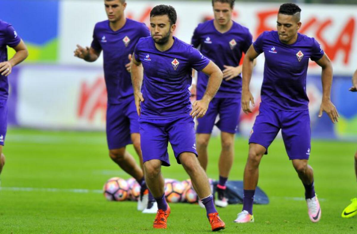 Oggi la Fiorentina inizia a fare sul serio. Stasera in campo la squadra titolare - 