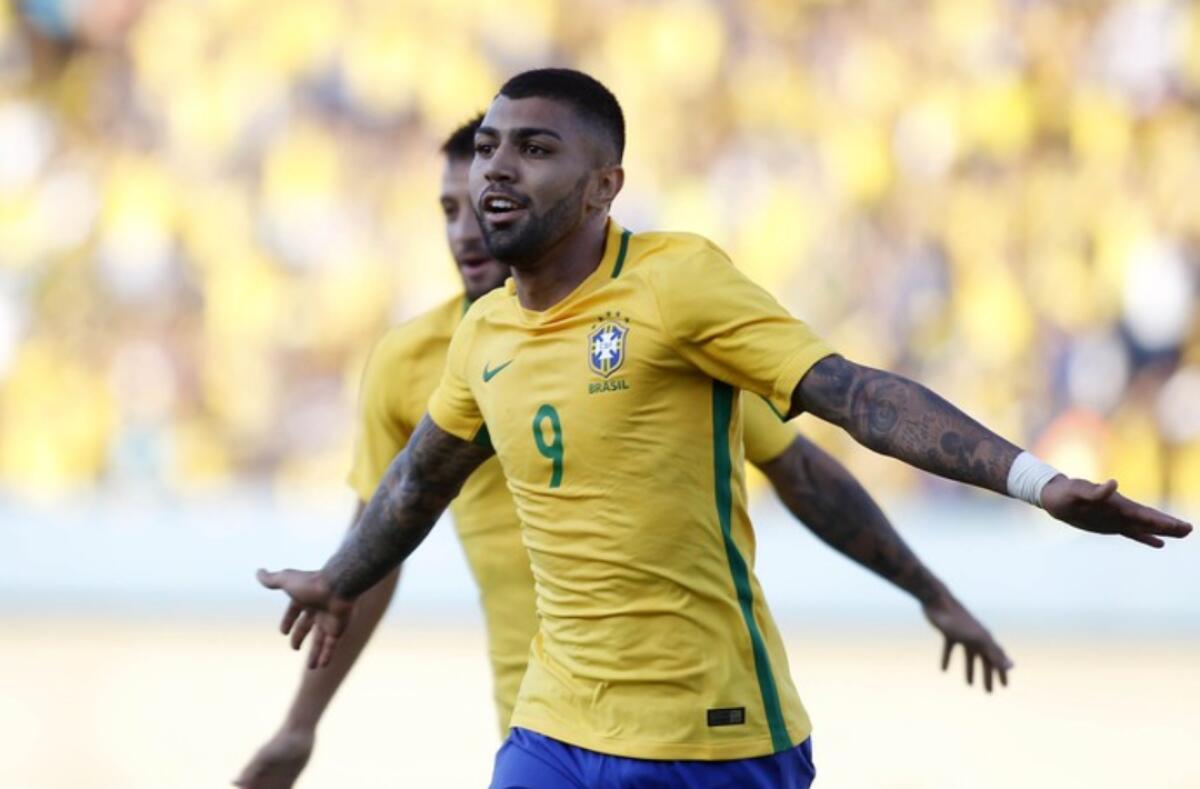 Gabigol è dell'Inter per 25 milioni, il brasiliano è a Milano. Ma è un colpo per gennaio - 