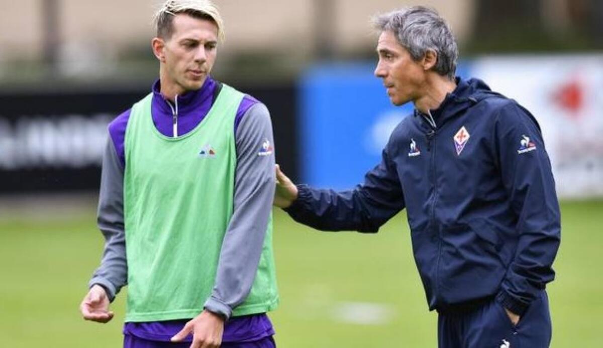 Società contro Sousa, non avrebbe dovuto parlare in pubblico dei problemi di Bernardeschi - 