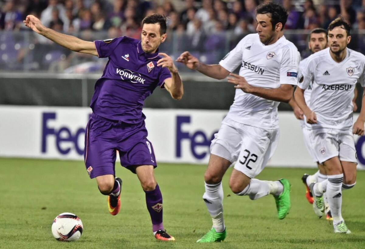Babacar e Kalinic demoliscono il Qarabag, Zarate entra, segna e fa commuovere. Le considerazioni di Fiorentina-Qarabac - 