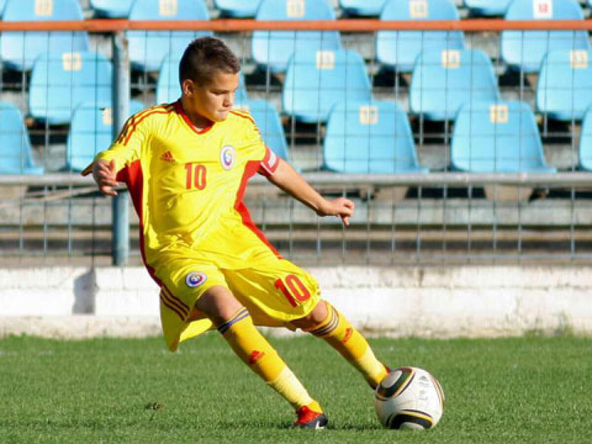 Hagi: "Mi sto ambientando, lavoro per debuttare in prima squadra al più presto" - 