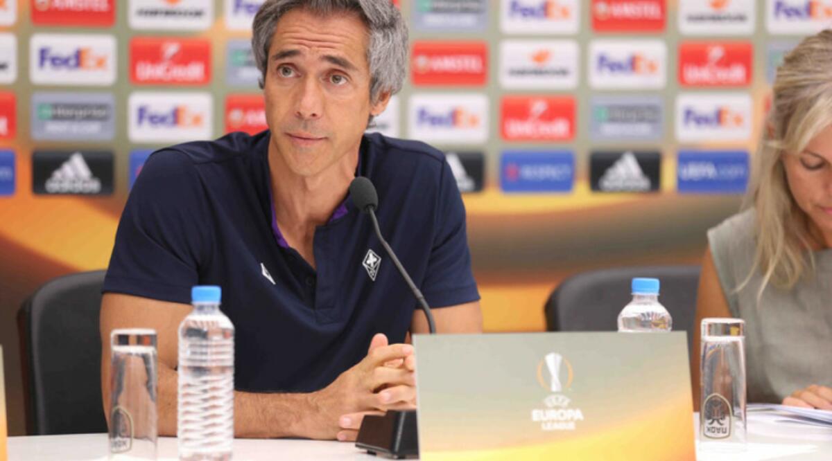 Sousa, la conferenza e i problemi con l'interprete che non capiva molto... - 