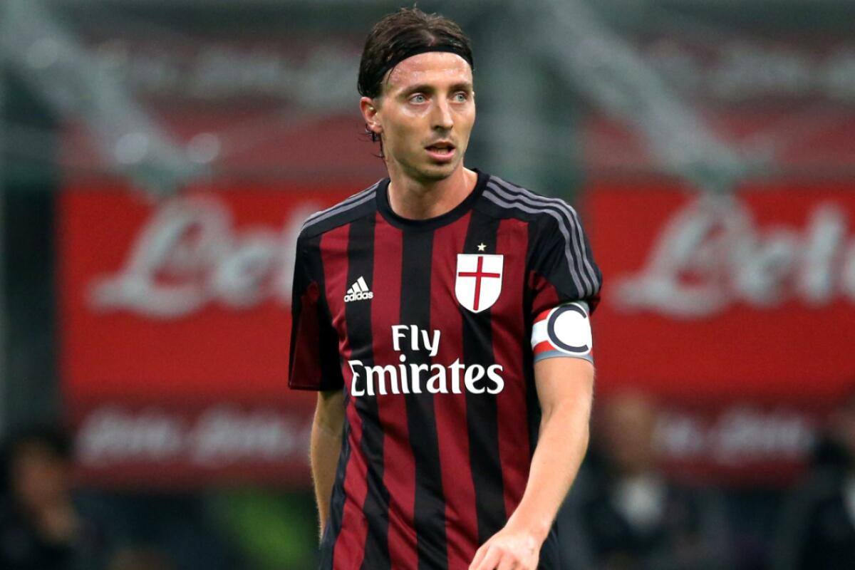Tegola Milan, per Montolivo è rottura del legamento crociato. Badelj per sostituirlo? - 