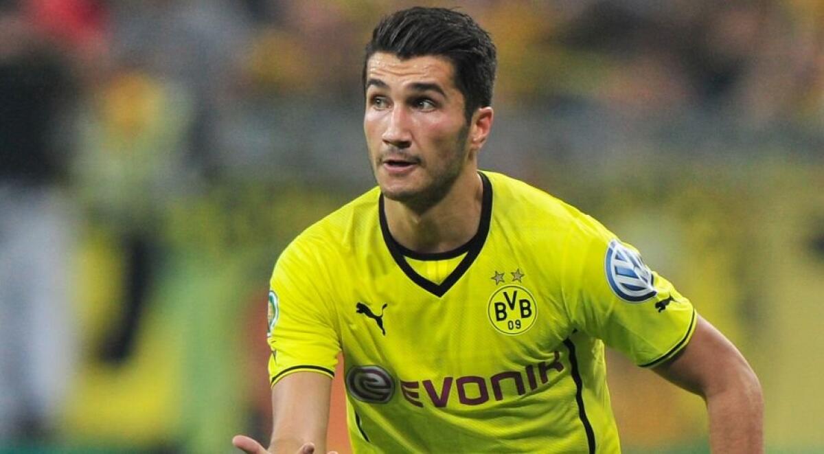 Dalla Germania: "A Dortmund non gioca più, la Fiorentina torna a farsi viva per lui"... - 