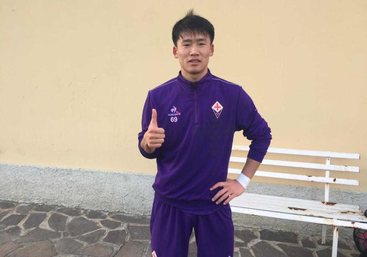 Fiorentina nel caos legale? Corvino aveva svincolato il nordcoreano Choe, ma il suo contratto è ancora valido... - 