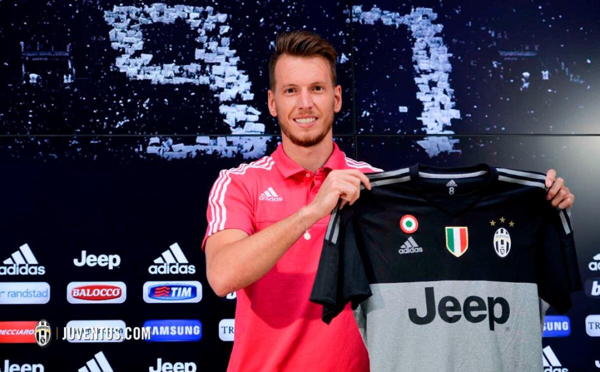 Adesso Neto vuole andare via, l'agente: "La Juve non ha rispettato i patti, vuole giocare" - 