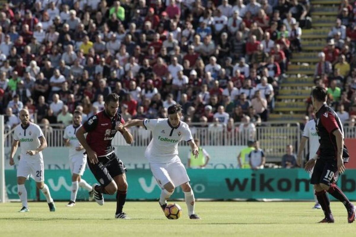 Prima soffre poi domina, la Fiorentina batte il Cagliari (3-5) e il mal di trasferta - 