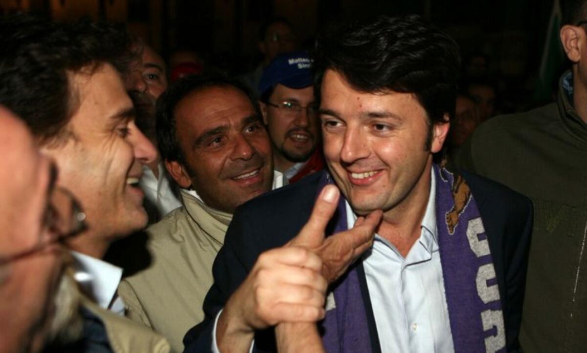 Renzi: "Batistuta ci ha fatto esultare e godere in ogni stadio, è stata una bandiera della Fiorentina" - 