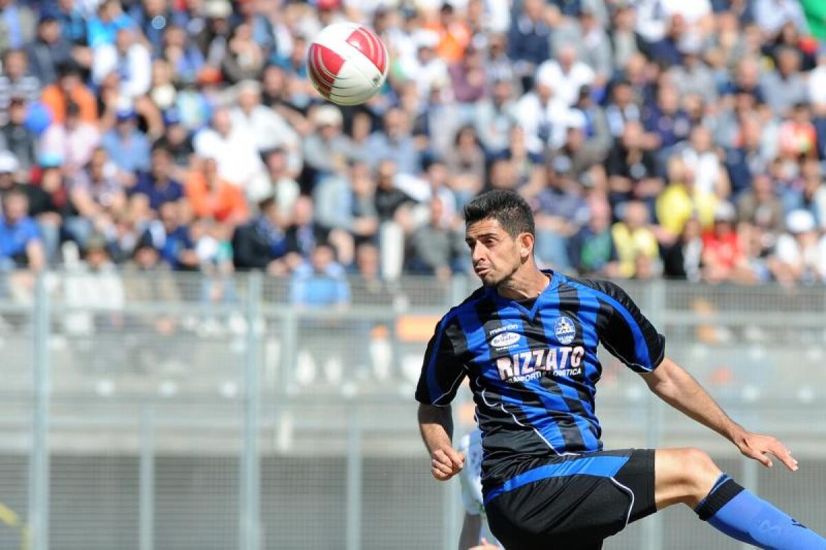 Ricordate Jefferson? Rivuole la A, ma prima confessa la sua Odiesea fiorentina... - 
