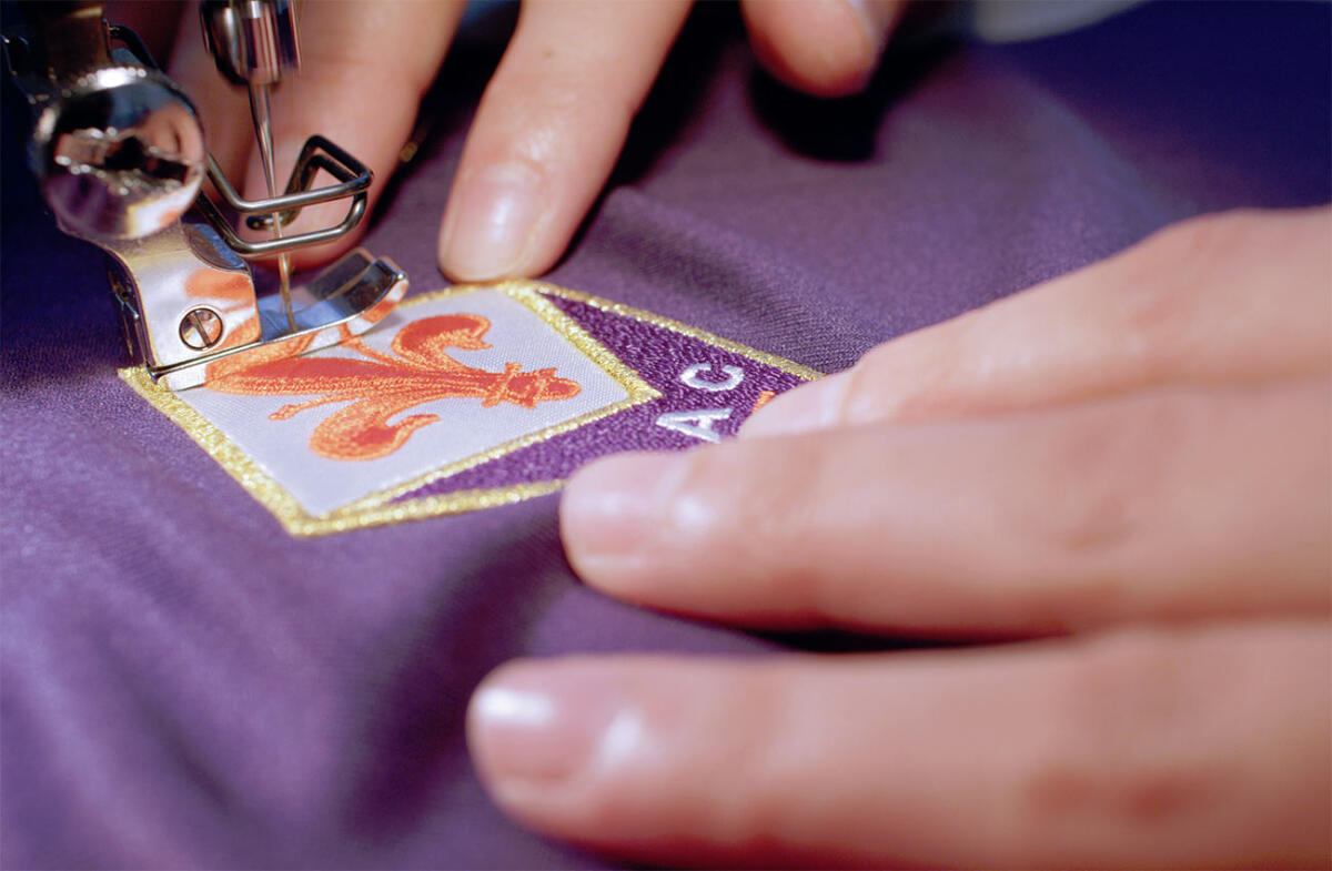 Non solo Fiorentina: gli altri club nel mondo con la maglia viola - 