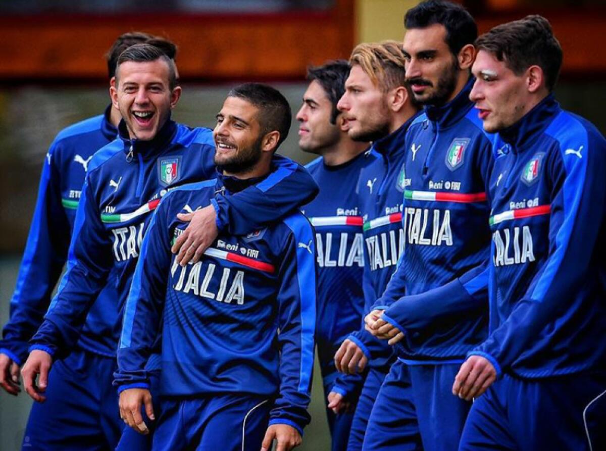Un tempo per Astori, solo venti minuti per Bernardeschi. I voti dei due viola in nazionale in Italia-Germania - 