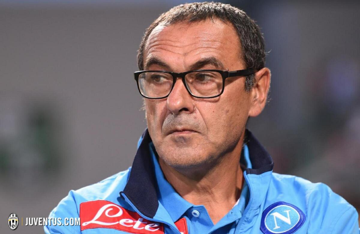 Da Napoli confermano, Sarri verso la Fiorentina in caso di addio. De Laurentiis sceglie Giampaolo - 