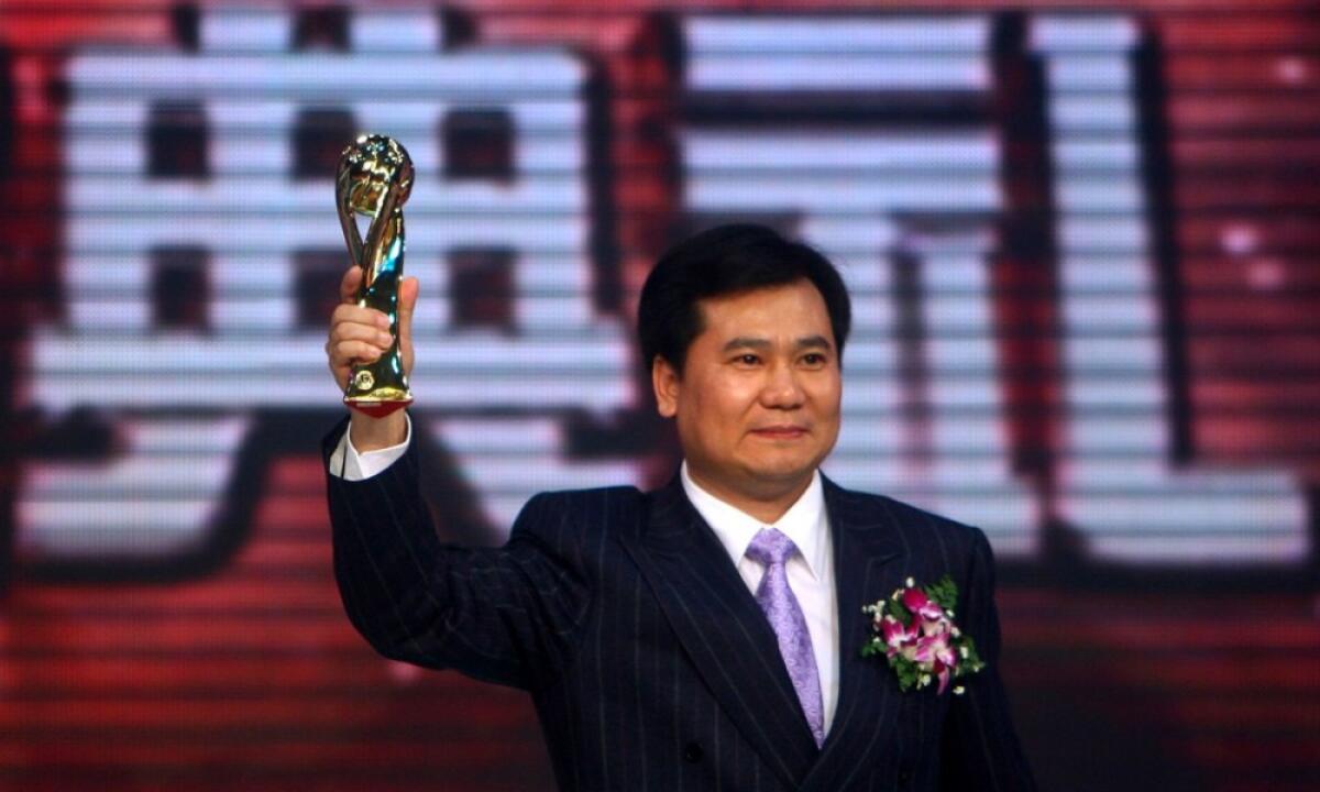 "DALLA CINA: AMICI SUNING TRATTANO LA FIORENTINA. JOJO MI HA DETTO..." - 