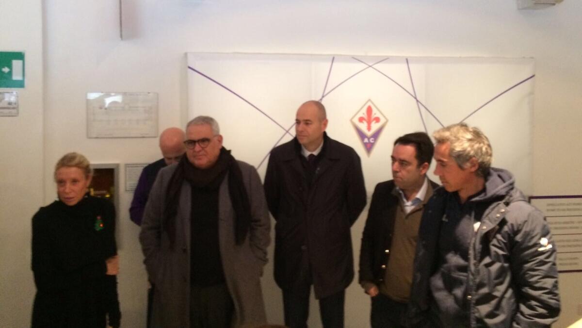 Gli auguri della Fiorentina alla stampa: "Società in crescita, auguri alle famiglie" - 