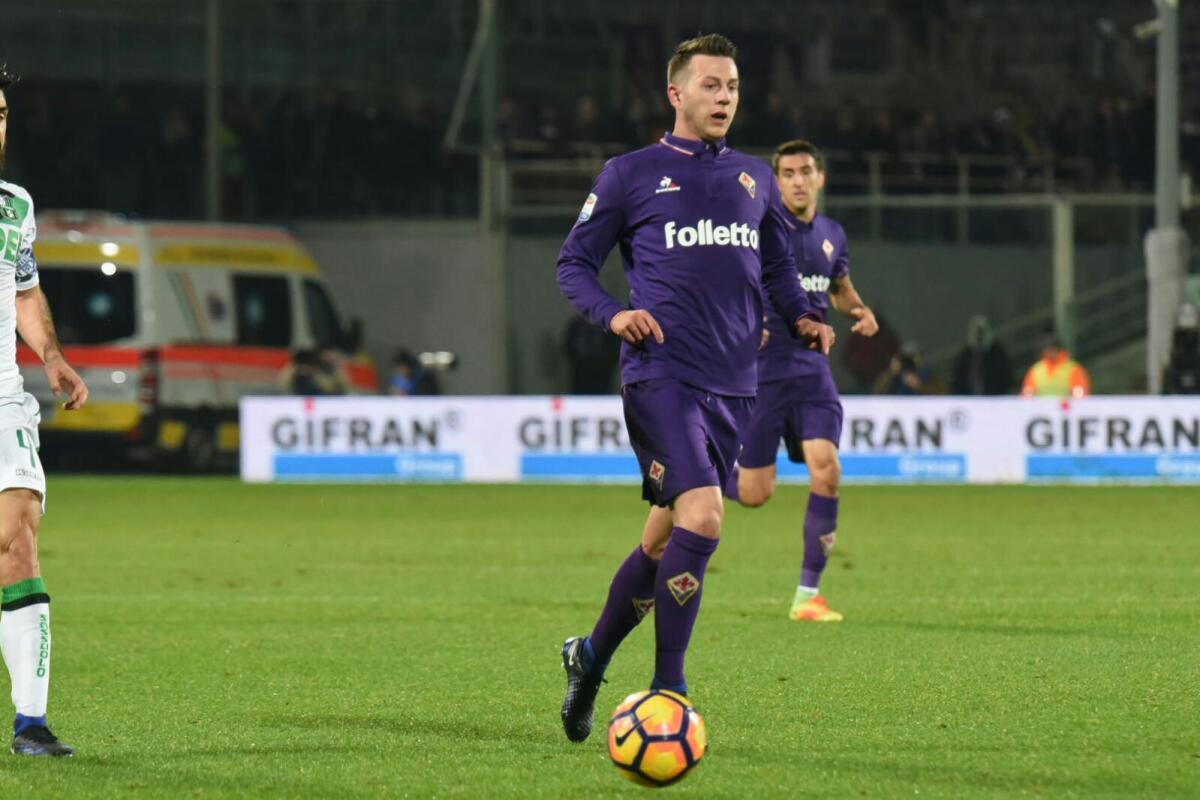 Bernardeschi ai ragazzi delle giovanili: "Non smettete di sognare" - Firenze, stadio Artemio Franchi, 12.12.2016, Fiorentina-Sassuolo, Foto Fiorenzo Sernacchioli. Copyright Labaroviola.com