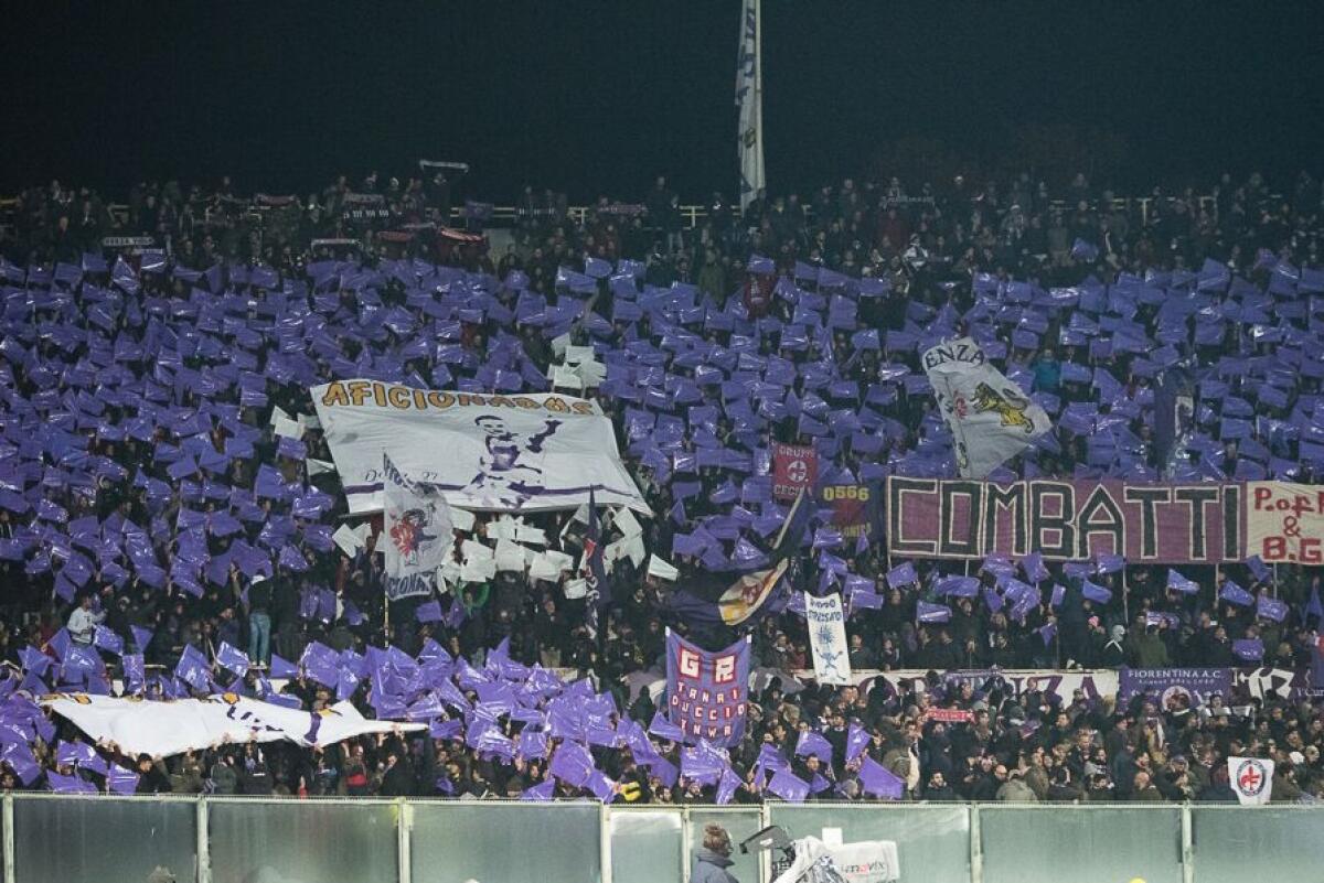 BUON ANNO ETERNI INNAMORATI! DUE PROPOSITI PER L'ANNO NUOVO... - Firenze, stadio Artemio Franchi, 22.12.2016, Fiorentina-Napoli, Foto Fiorenzo Sernacchioli. Copyright Labaroviola.com