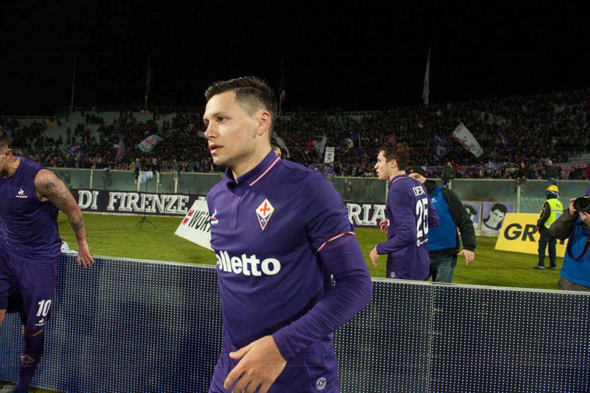 Zarate su Instagram: "Firenze mi ha accolto come un figlio, spero di aver ripagato. Non voglio polemiche. Grazie di tutto!" - Firenze, stadio Artemio Franchi, 22.12.2016, Fiorentina-Napoli, Foto Fiorenzo Sernacchioli. Copyright Labaroviola.com