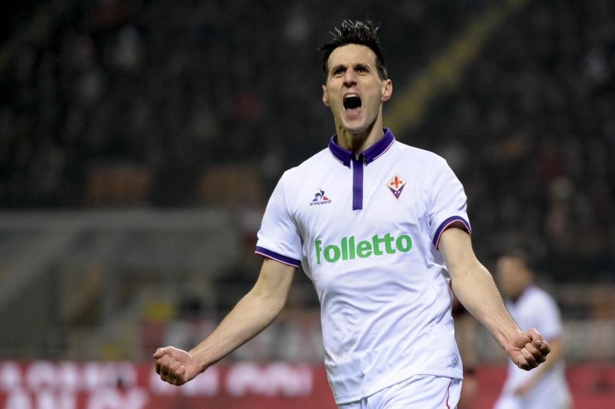 Gazzetta, la Fiorentina domina e il Milan vince. Manca un rosso a Gomez ma il gol viola è offside - 