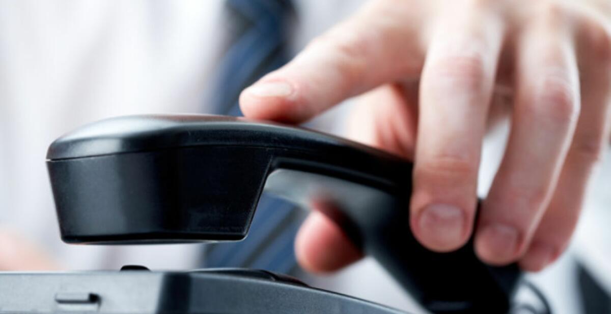 "Pronto? Siamo la Fiorentina vorrebbe venire allo stadio per l'Europa League?" - 