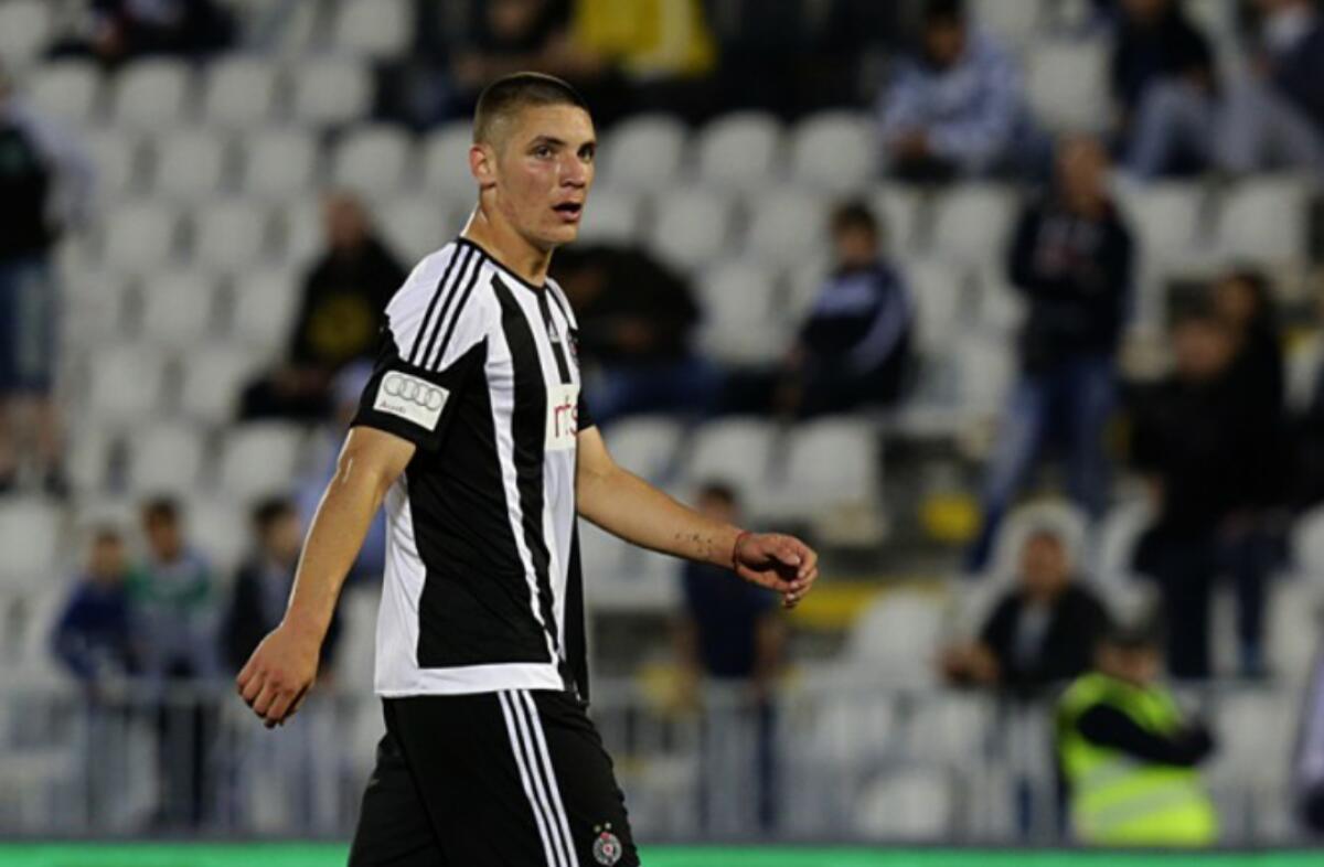 Tra Savic e Vidic ecco Milenkovic. Il centrale di difesa che sogna la strada di Jovetic - 