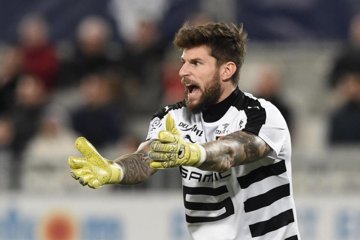 Tra Tata e Sportiello rispunta Costil: no al Bordeaux per la viola? - 