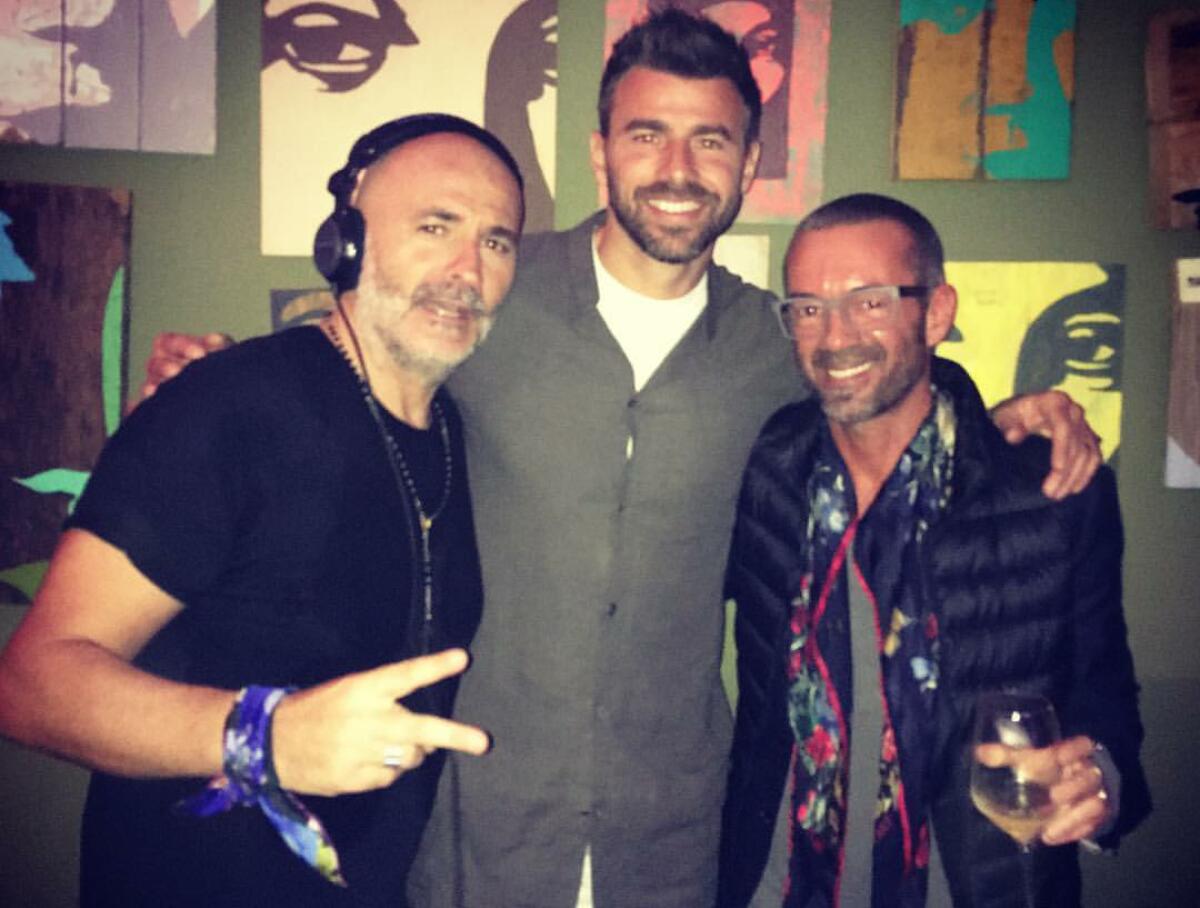 Lascia la nazionale per motivi personali ma va in discoteca. Bufera su Barzagli a Riccione - 