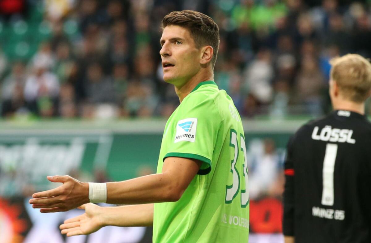 Il Bayern Monaco rivuole Mario Gomez, il centravanti segna con continuità al Wolfsburg - 