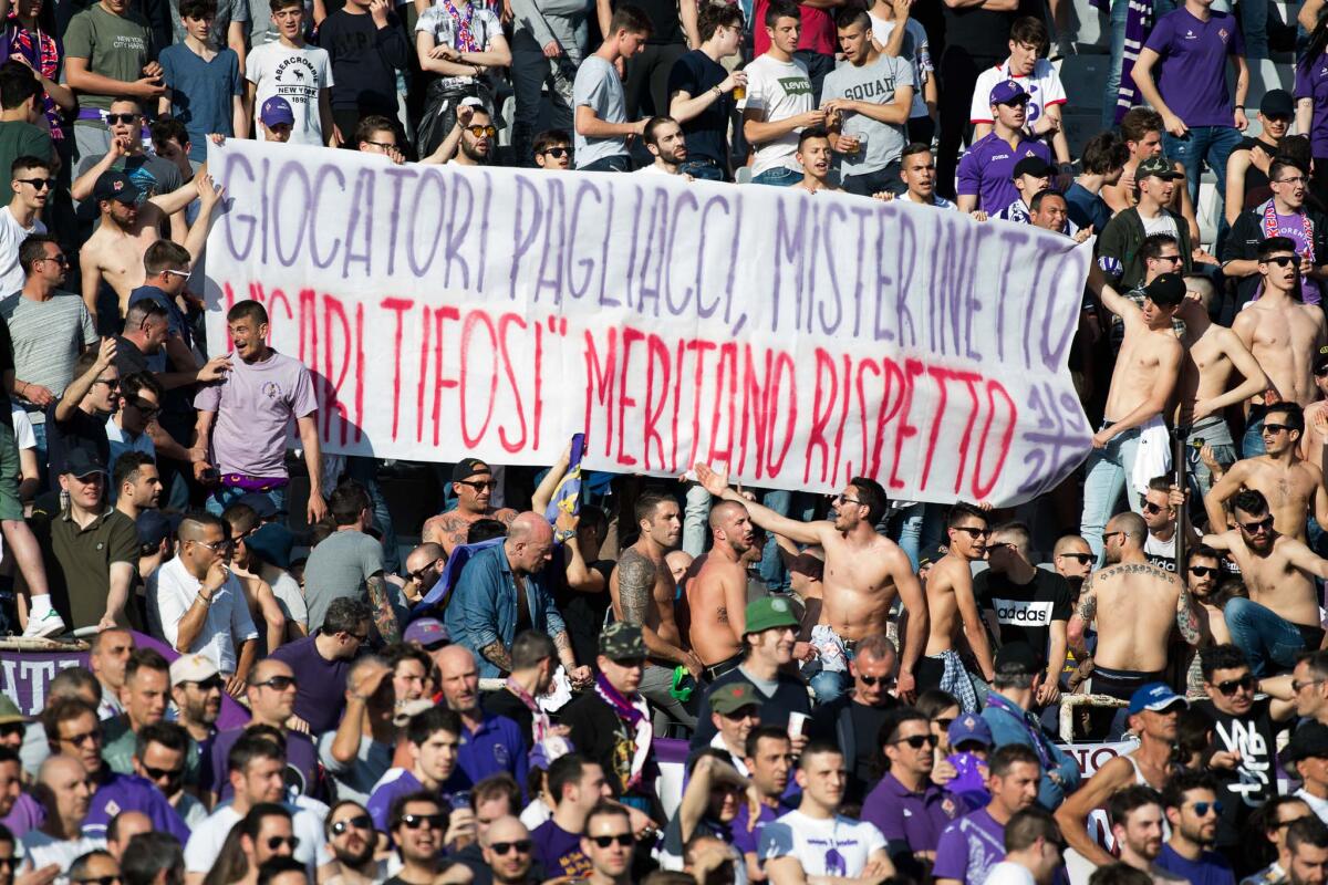La Fiesole se la prende anche con squadra e allenatore: "Giocatori pagliacci, mister inetto, i cari tifosi meritano rispetto" - Firenze, stadio Artemio Franchi, 13.05.2017, Fiorentina-Lazio, Foto Fiorenzo Sernacchioli. Copyright Labaroviola.com