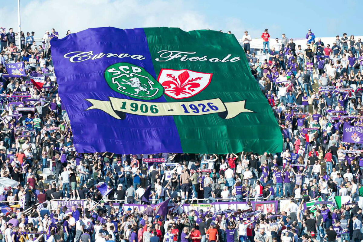 Fiorentina svogliata ma che punta nell'orgoglio vince, però con il Milan e questi arbitraggi c'è poco da fare. Pioli.... - Firenze, stadio Artemio Franchi, 13.05.2017, Fiorentina-Lazio, Foto Fiorenzo Sernacchioli. Copyright Labaroviola.com
Labaro Viola | Una parola in più sulla Fiorentina
Notizie e News sulla Fiorentina, calciomercato, sport. Ultimi aggiornamenti sulla V