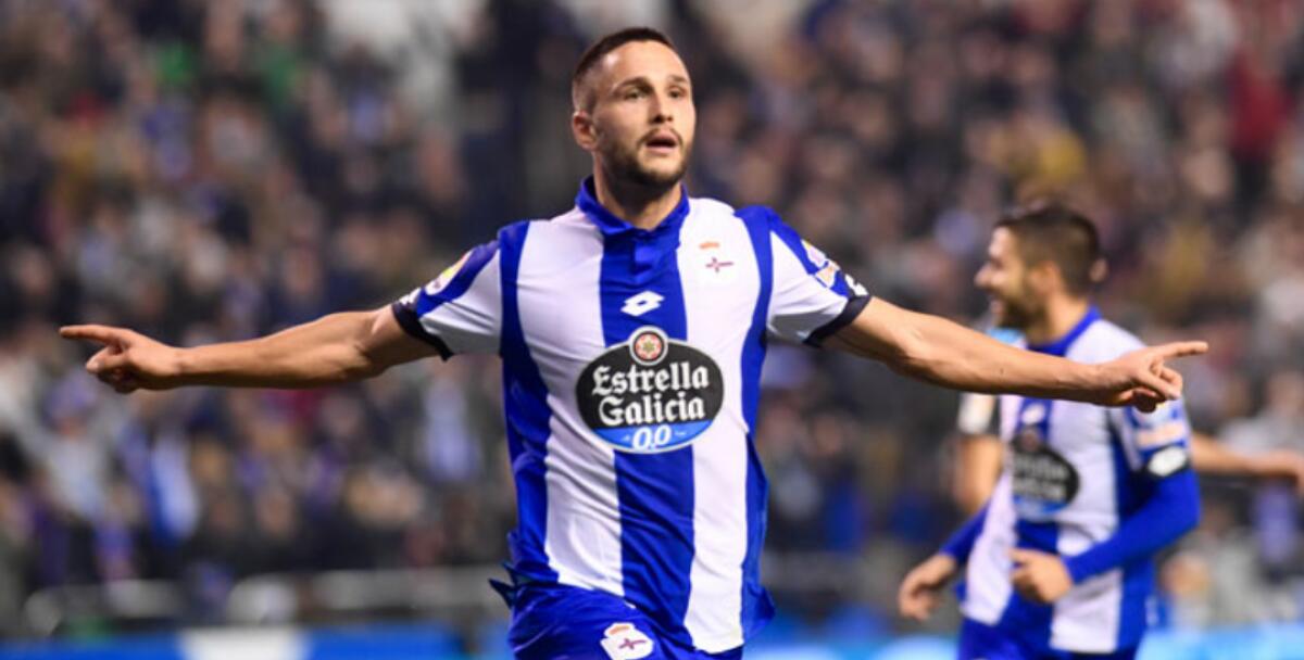 Corvino ha individuato il sostituto di Kalinic, è Florin Andone del Deportivo, costo 12 milioni - 