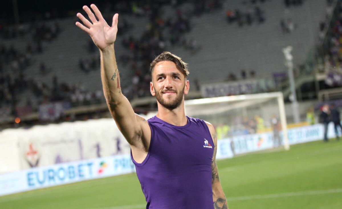 Gonzalo: "Tifosi viola, insieme abbiamo vissuto momenti indimenticabili, non vi dimenticherò mai" - 
