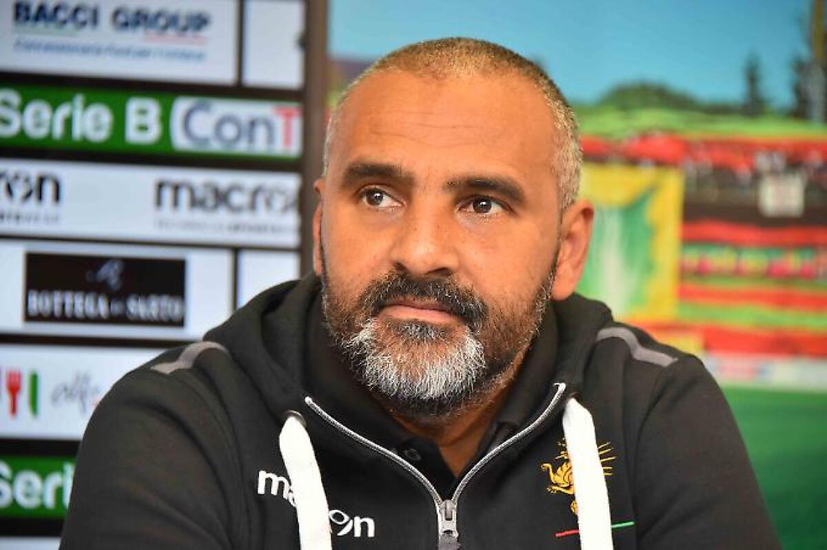 Liverani: "Un giorno sarò l'allenatore della Fiorentina" - 