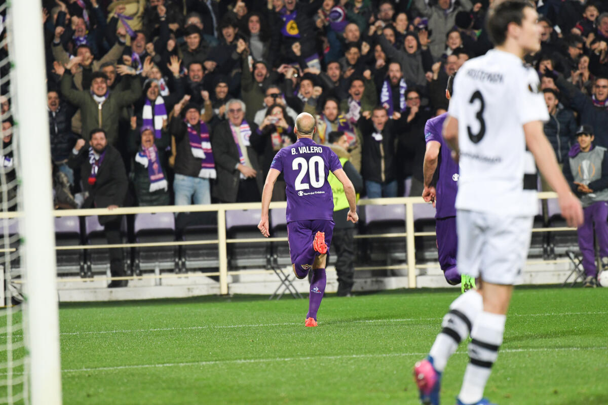 Pedullà: "Nella notte telefonata tra Borja Valero e l'Inter, il giocatore ha accettato il trasferimento. Il contratto..." - Firenze, stadio Artemio Franchi, 23.02.2017, Fiorentina-Borussia, Foto Fiorenzo Sernacchioli. Copyright Labaroviola.com