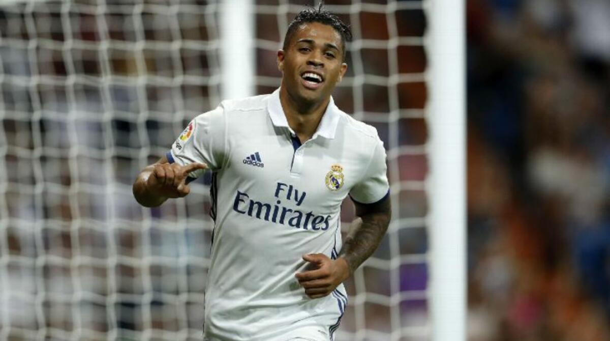 Di Marzio conferma, vanno avanti i colloqui tra Real e Fiorentina per Mariano Diaz - 