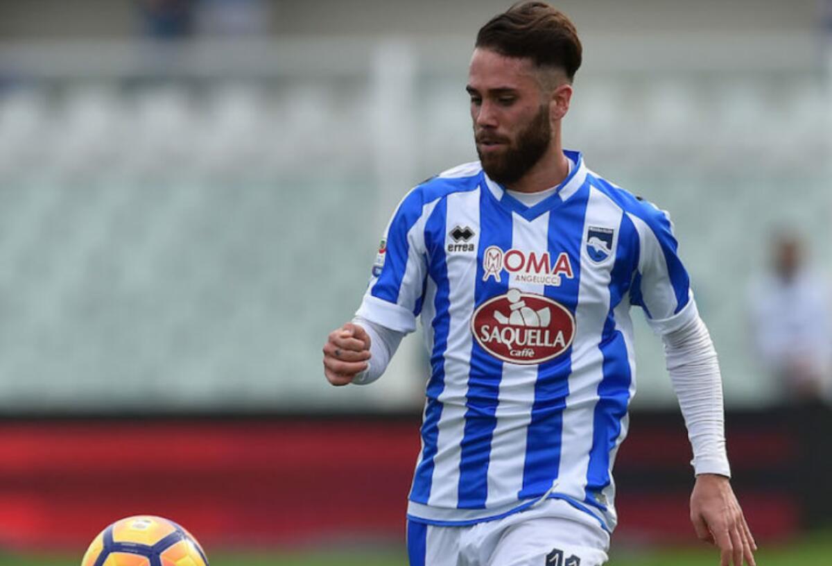 La Fiorentina punta ancora su Zampano del Pescara ma studia anche una soluzione per la fascia sinistra - 