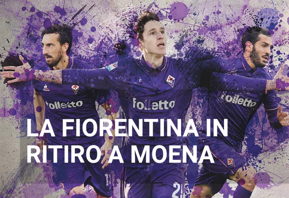 Dal cartellone pubblicitario della Fiorentina a Moena spariscono Kalinic, Borja Valero e Bernardeschi - Il cartellone pubblicitario della Fiorentina in ritiro a Moena