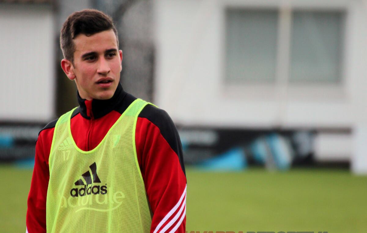 Il Mattino: la Fiorentina vuole Berenguer, già avviati i contatti con l'Osasuna - 